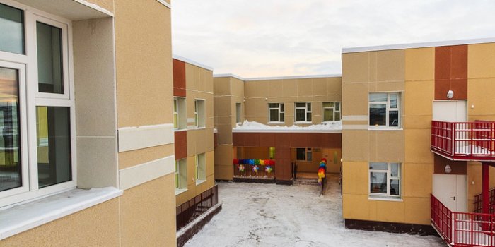 В Североморске прокуратура потребовала через суд произвести обследование зданий детских садов
