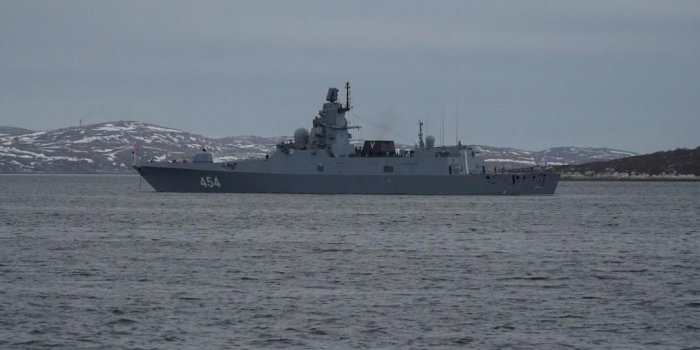 Отряд кораблей Северного флота во главе с фрегатом «Адмирал Горшков» вышел в дальний поход
